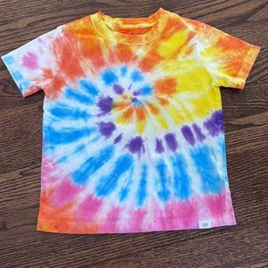 Gap tshirt 2t